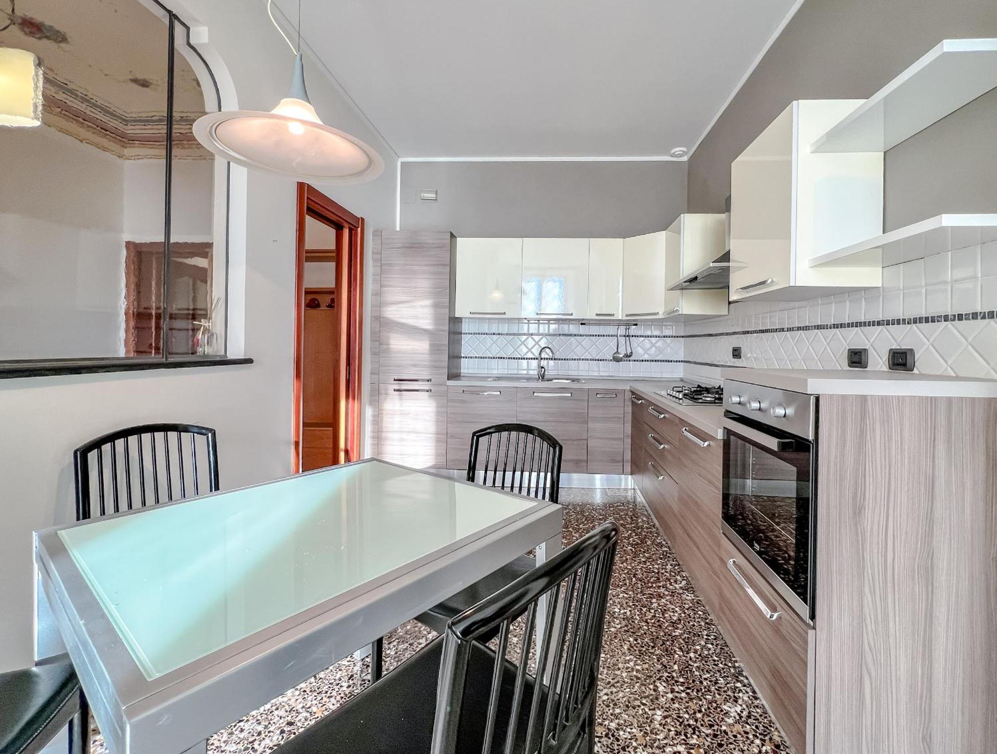 Wonderful House Apartment Savona Bagian luar foto