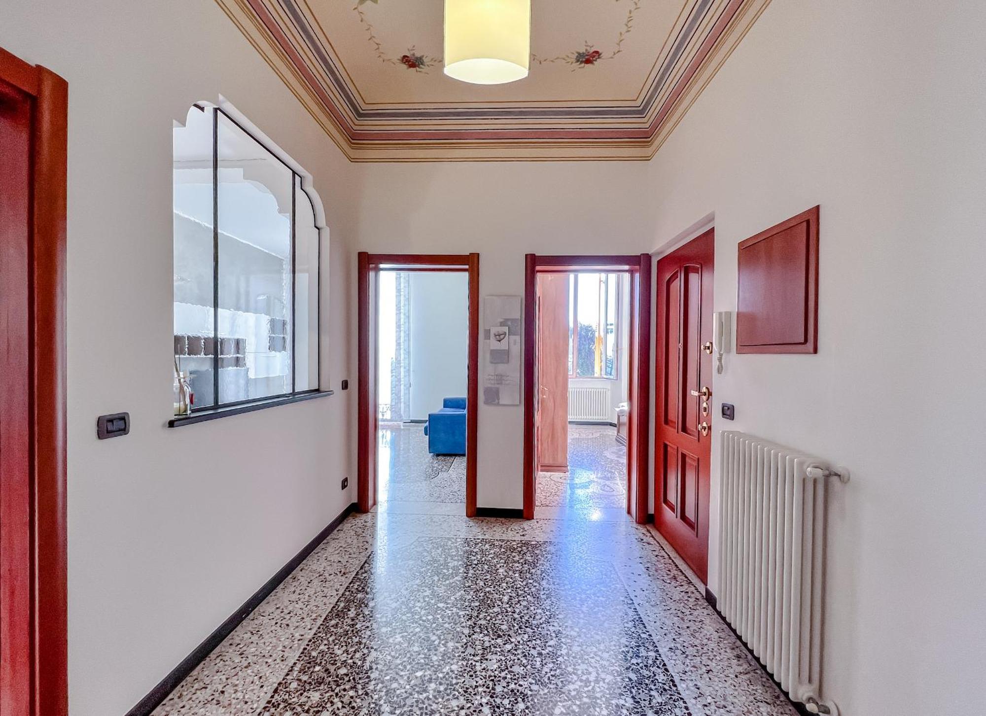 Wonderful House Apartment Savona Bagian luar foto