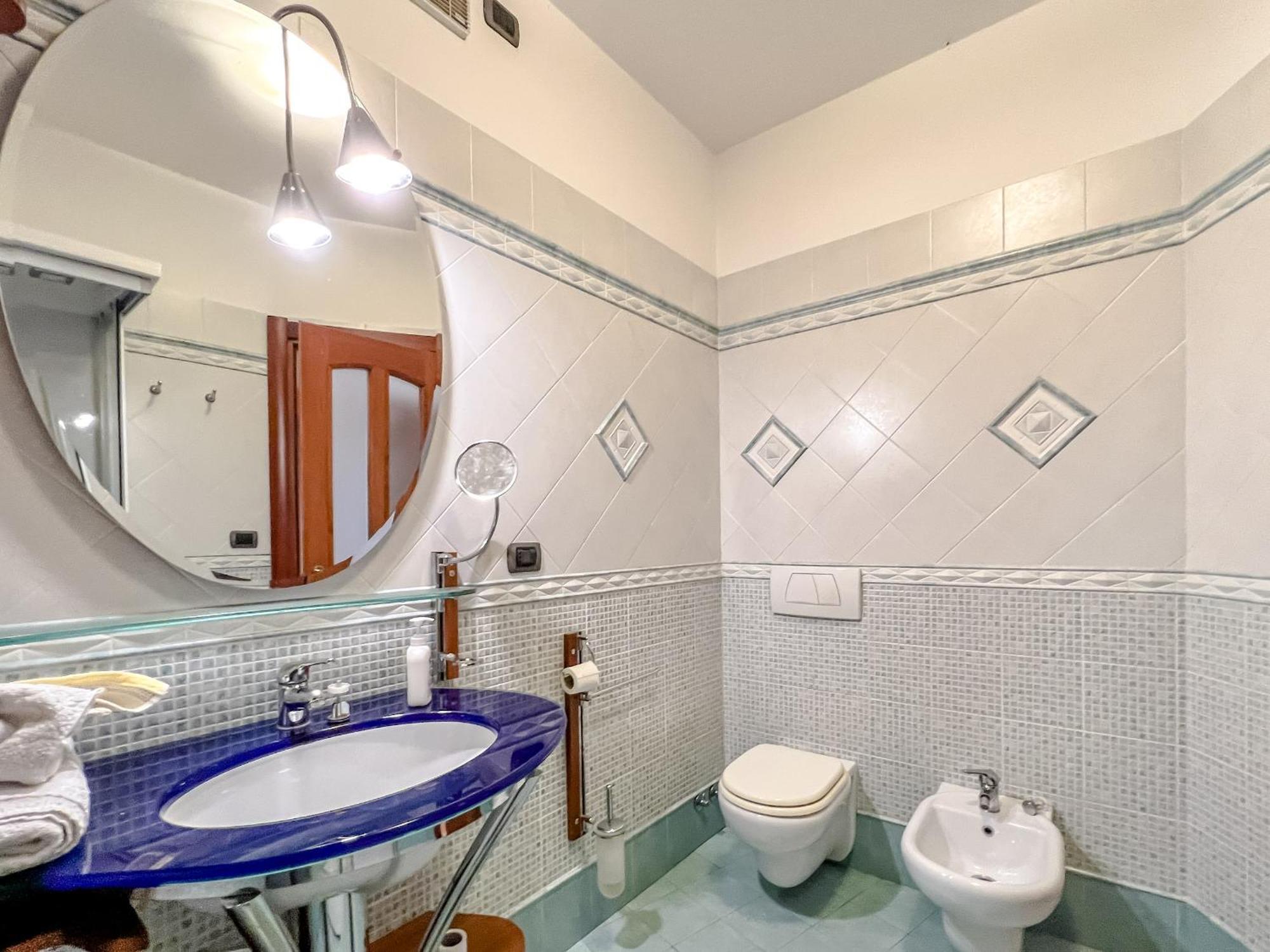 Wonderful House Apartment Savona Bagian luar foto